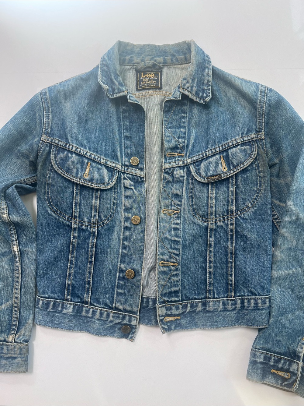 Vintage Lee Denim Jean Jacket Medium Distressed Faded Wash
